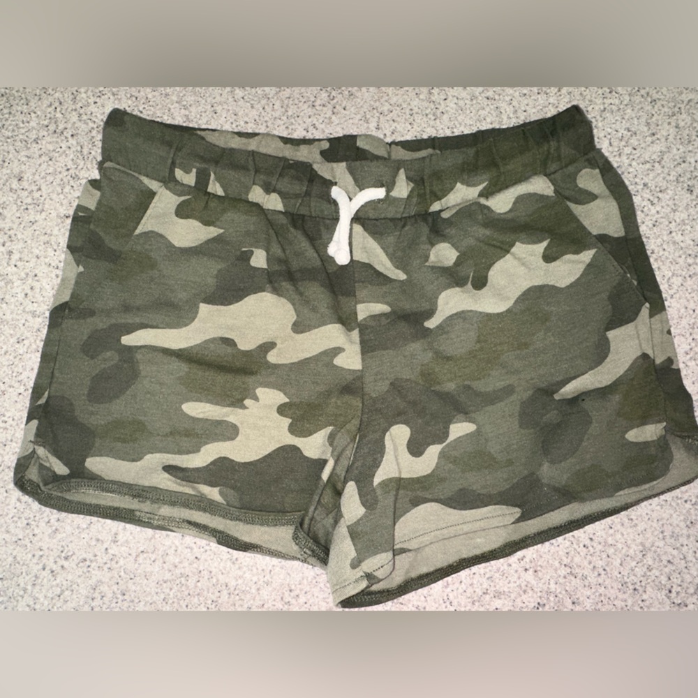 Old Navy Girl’s Shorts size 14/16 XL